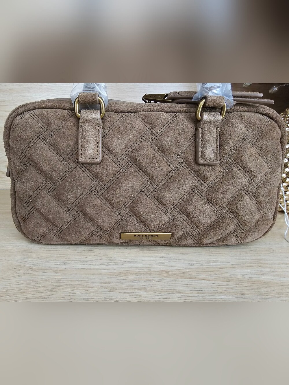 Kurt Geiger London Small Kensington Duffle Bag. - Picture 9 of 14